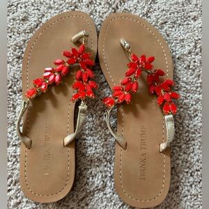 Ivanka Trump sandals like new